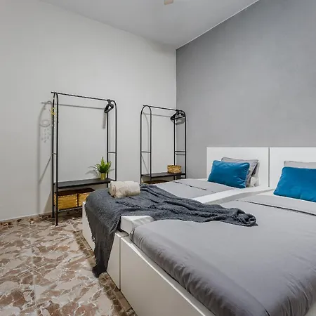 Apartamento 7br House For 14 Guests With Big Terrace - Bonita Paradise *