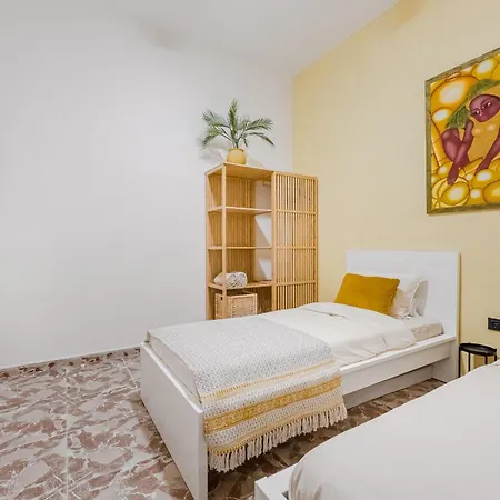 Apartamento 7br House For 14 Guests With Big Terrace - Bonita Paradise